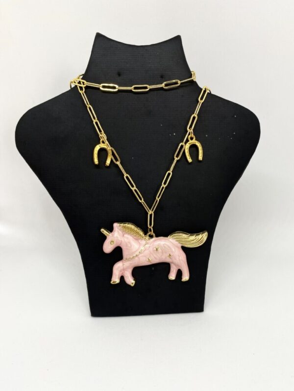 Collar de unicornio